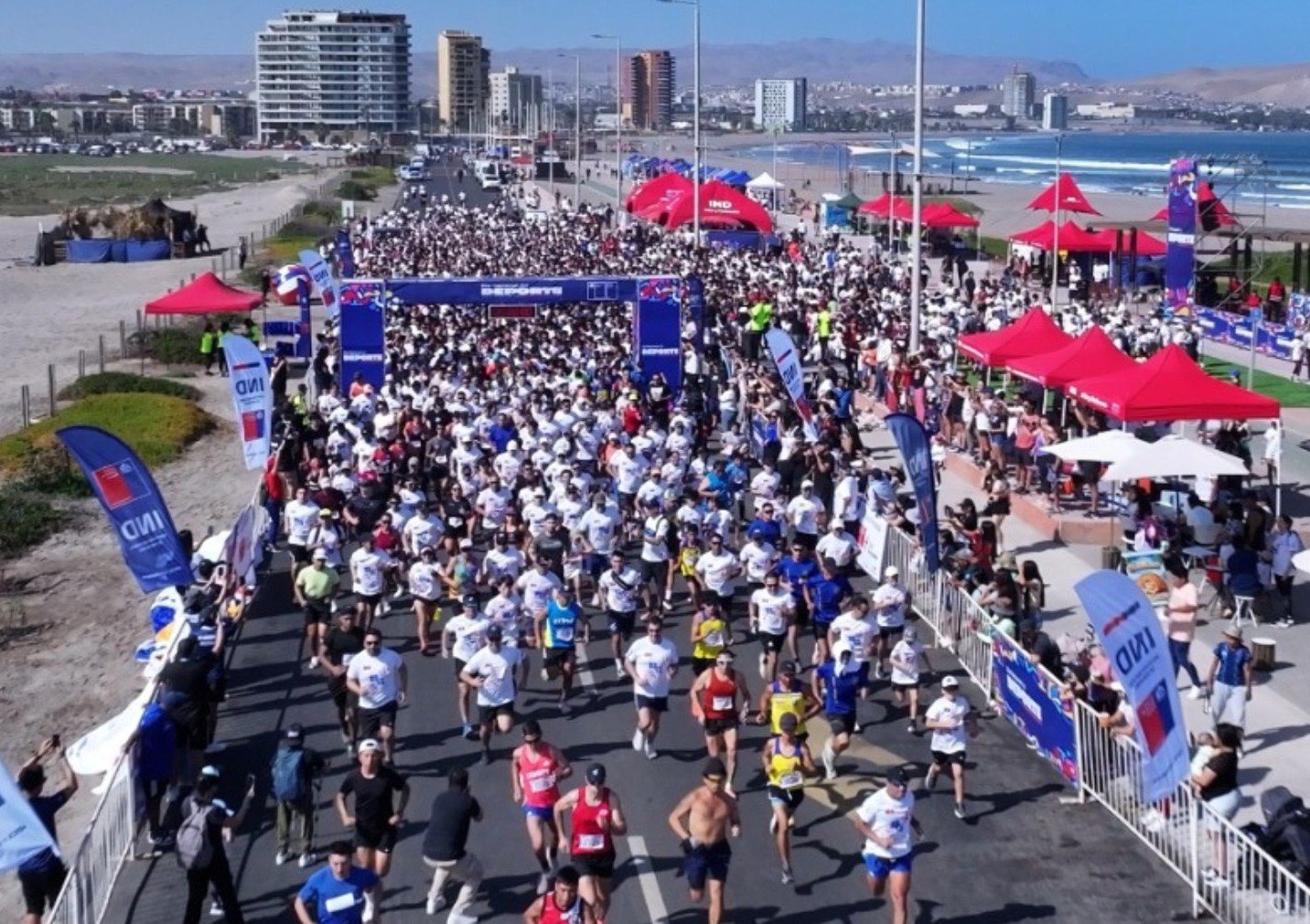 Más de 5 mil personas participaron en Arica en la corrida más grande de Chile