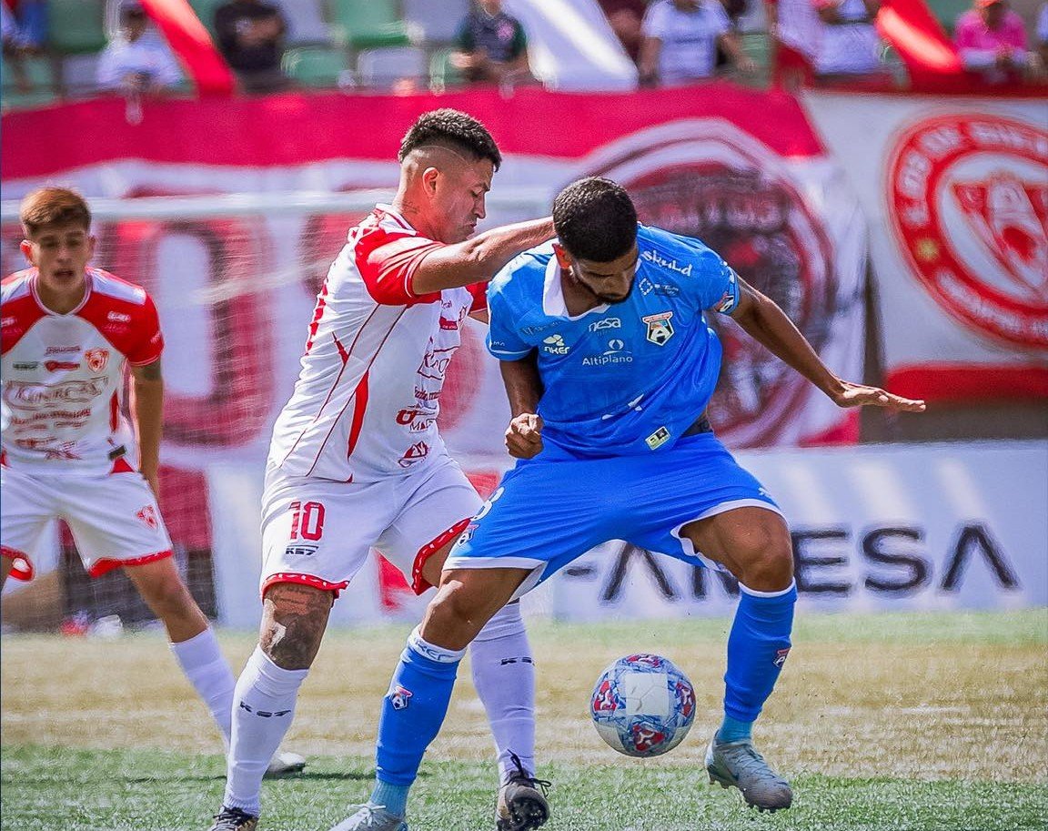 San Marcos de Arica golea a Copiapó y se mantiene invicto en la parte alta de la tabla