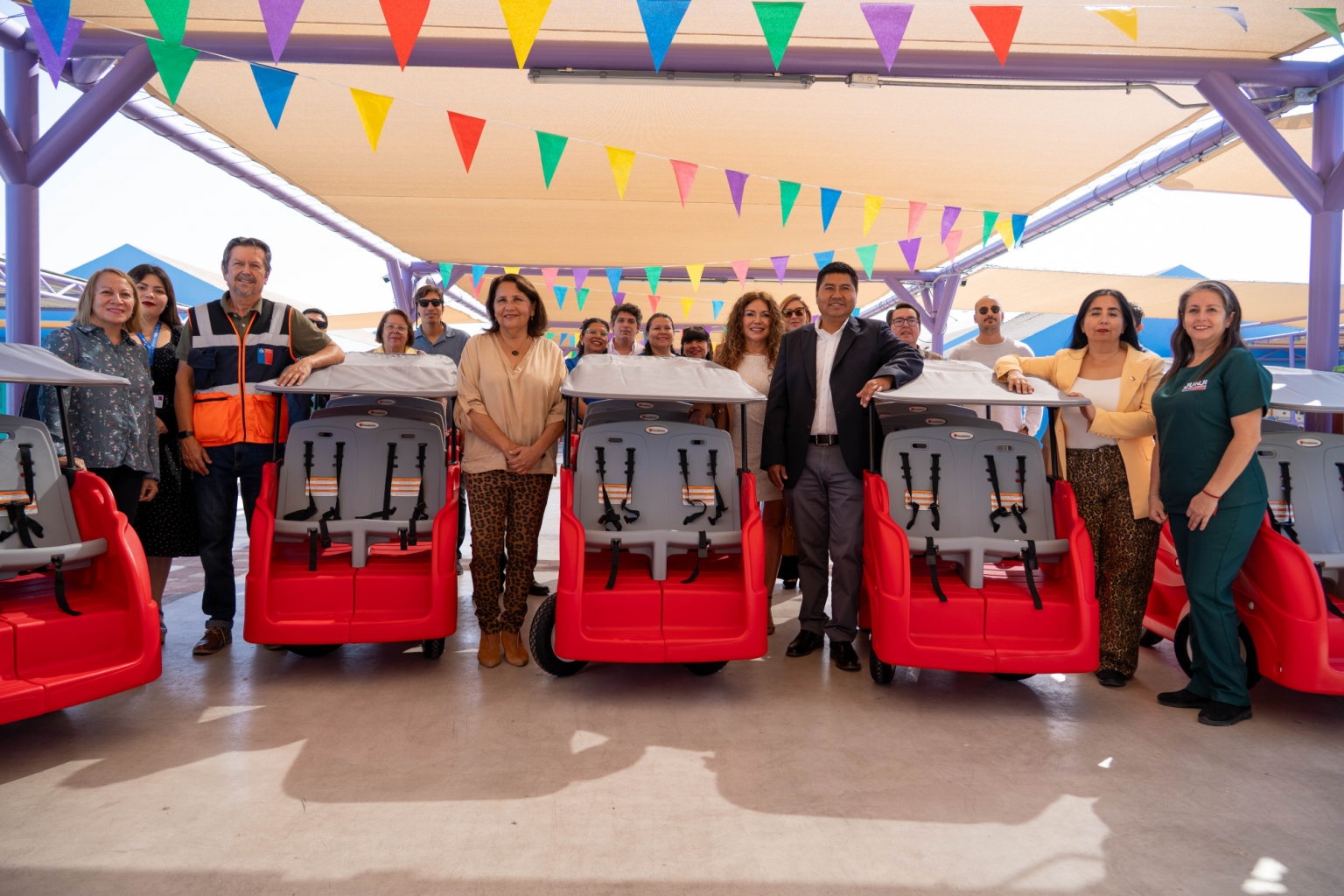 Junji y Gobierno Regional presentan carros de evacuación para jardines infantiles de Arica