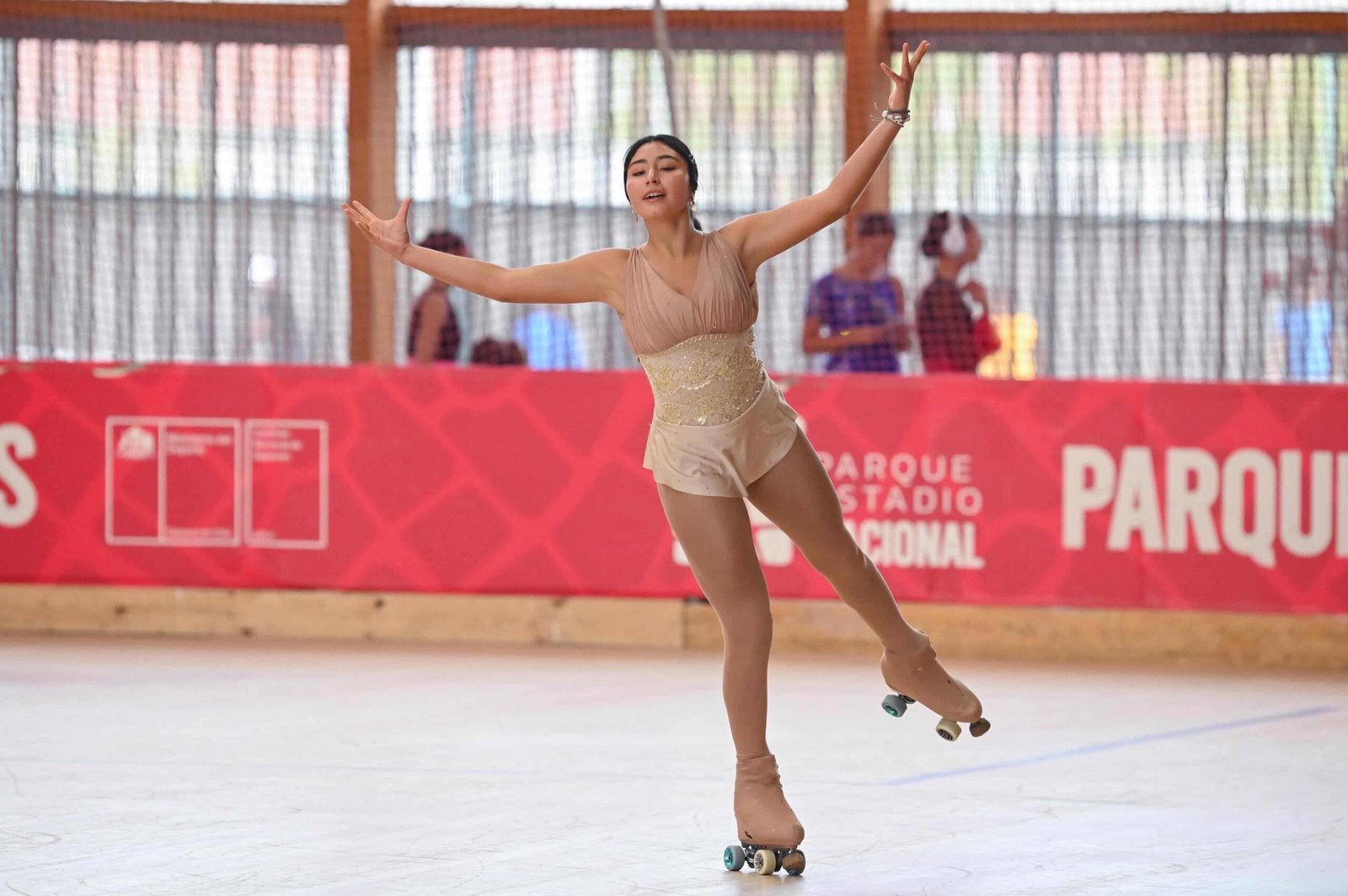 Patinadora ariqueña Sofía Flores busca apoyo para cubrir gastos de su participación en Sudamericano de Brasil